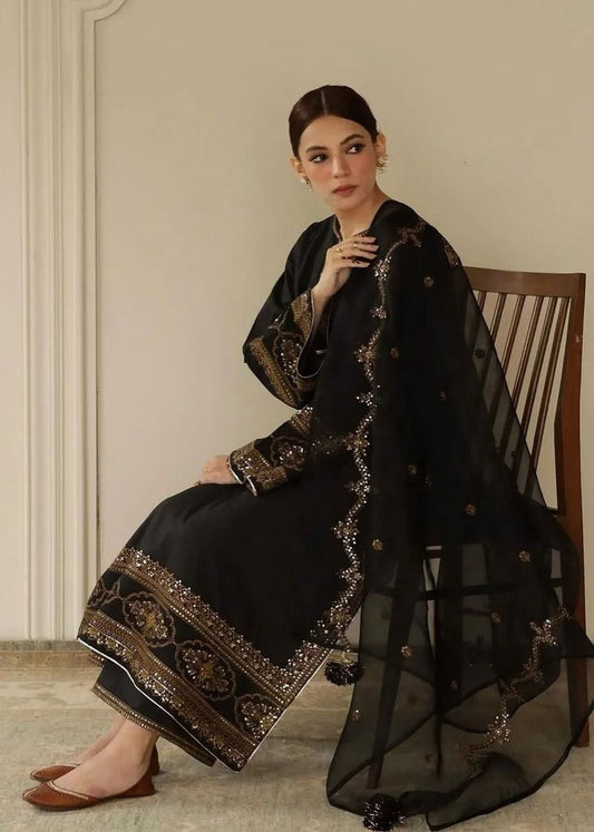 Dyot's Black Gold Festive lawn. (Unstitched)